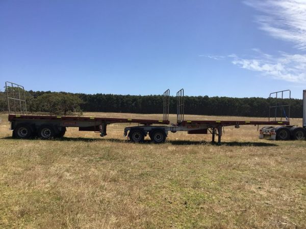 2001 Barker Tandem Semi Trailers image