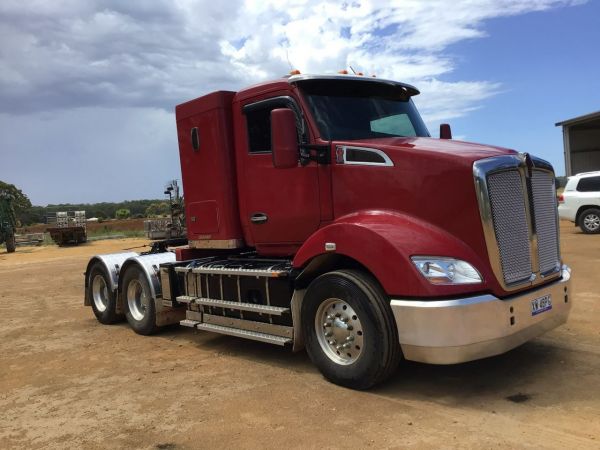 2017 Kenworth T610 Prime Mover image