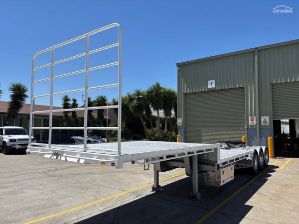 2007 Vawdrey ST3 Lead A 12 Pallet Drop Deck Semi image