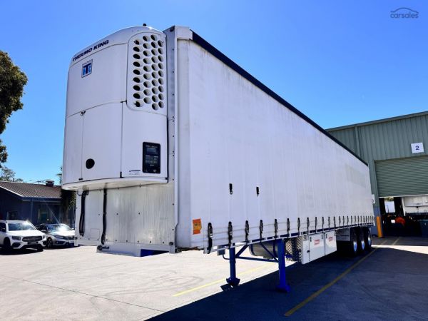 2005 Barker ST3 OD 24 Pallet Refrigerated Curtain Sider image