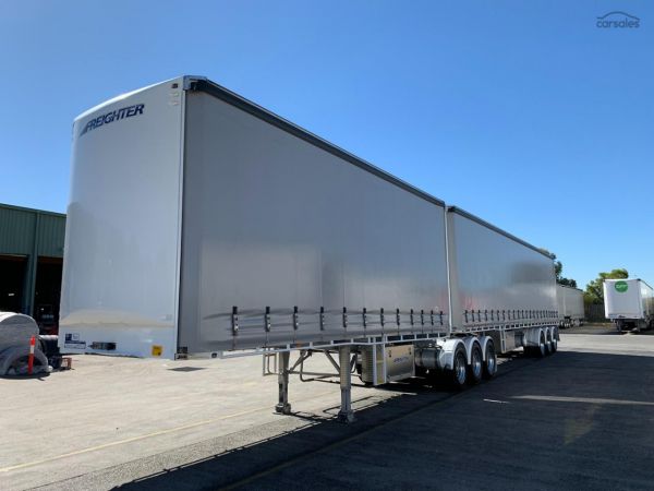 2023 Maxitrans ST3 34 Pallet SD B Double Curtain SIders image