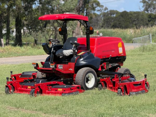 2022 Toro Groundsmaster 5900 Wide Area mower image