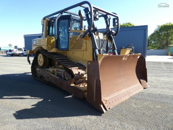 2019 Caterpillar D6t Xl image
