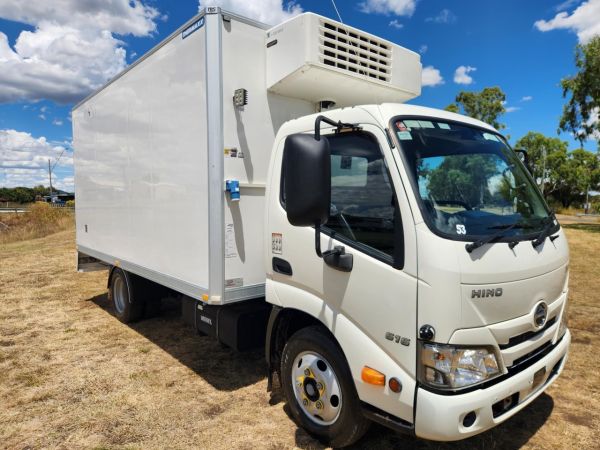 2021 HINO 300 616 Refrigerated image