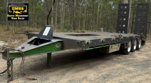 2021 FWR Tri Axle Tag Trailer, E.M.U.S TS930 image