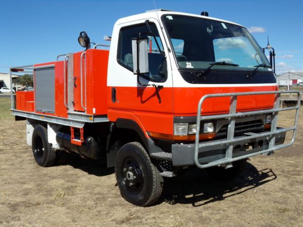 1998 MITSUBISHI FUSO CANTER FG 4X4 Fire Truck image