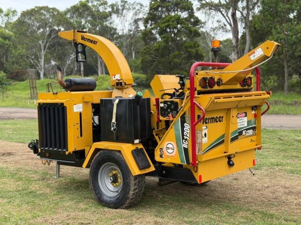 Vermeer BC1200XL Wood Chipper image
