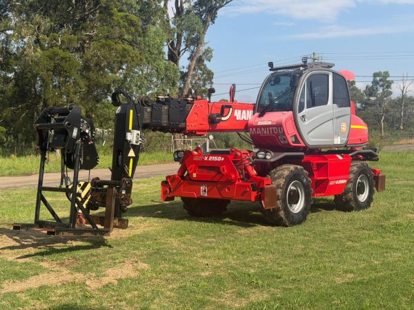 2013 Manitou MRT2150 Telescopic Handler X image