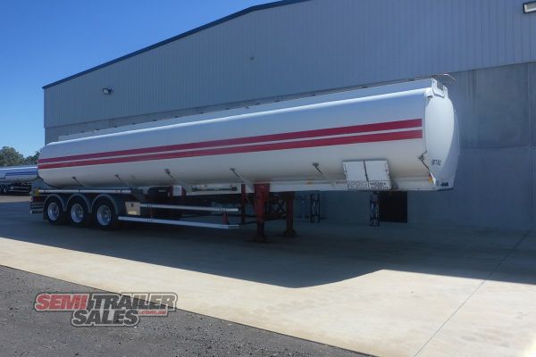 2013 Marshall Lethlean Tanker Tanker  image