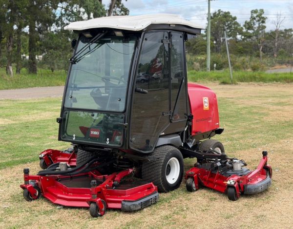 2018 Toro Groundmaster 4010D Wide Area mower image