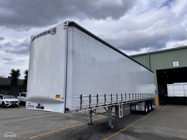 2022 Maxitrans ST3 22 Pallet SD Curtain RT image