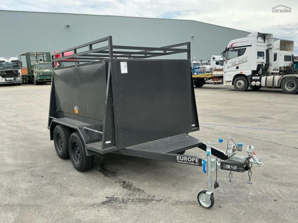 2024 Europe Trailers Box Tandem Axle Enclosed Trailer image