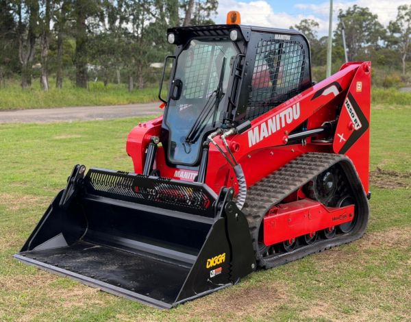 2023 Manitou 1650RT Skid Steer image