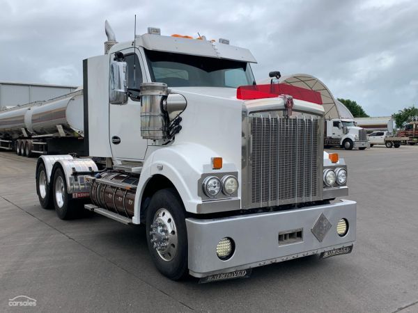 2020 Kenworth T610SAR Day Cab image