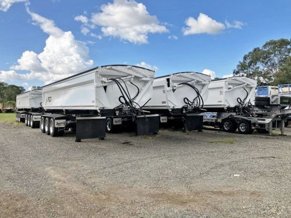 2025 BRUCE ROCK ENGINEERING ROAD TRAIN LEAD SIDE TIPPER Roadtrain / Bdouble unit image