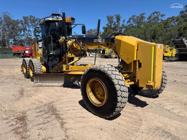 2012 Caterpillar 140M TBA image