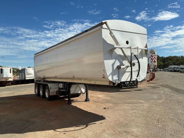 2023 Jamieson Tri-Axle Semi Trailer image