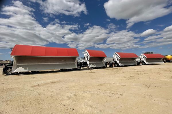 2023 JAMIESON USED HEAVY DUTY STEEL SIDE TIPPER WITH HYDRAULIC L Side Tipper image