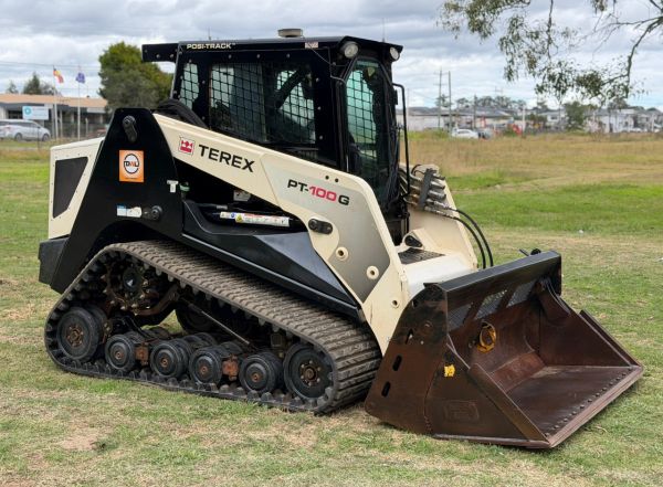 2016 Terex PT100G Skid Steer image