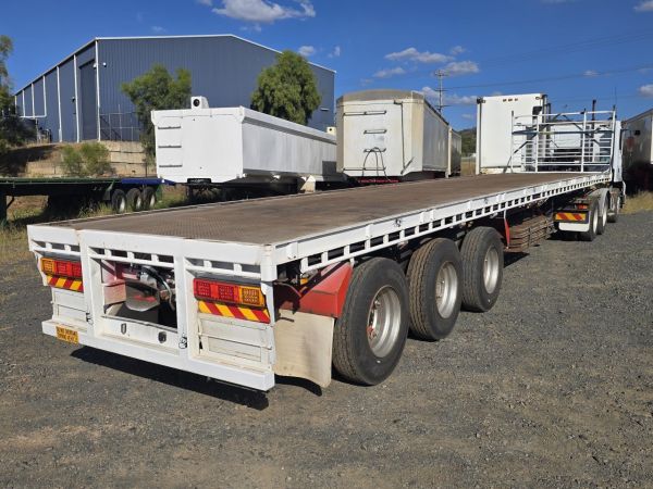 2007 VAWDREY 45FT SEMI TRAILER Flat Top image