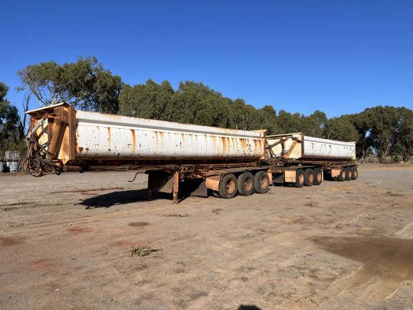 2005 Howard Porter Side Tipper image