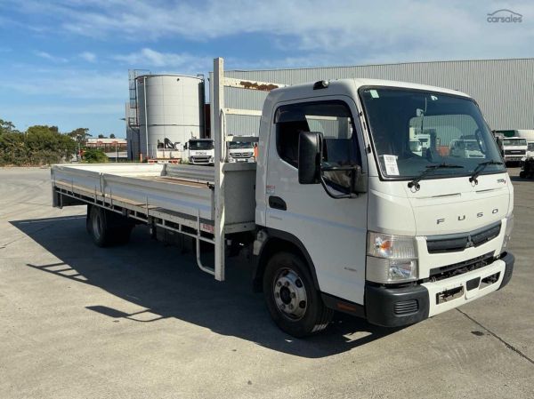2022 Mitsubishi Fuso Canter 918s Table Top image