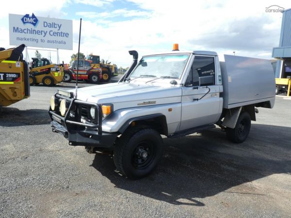 1998 TOYOTA LANDCRUISER UTE image