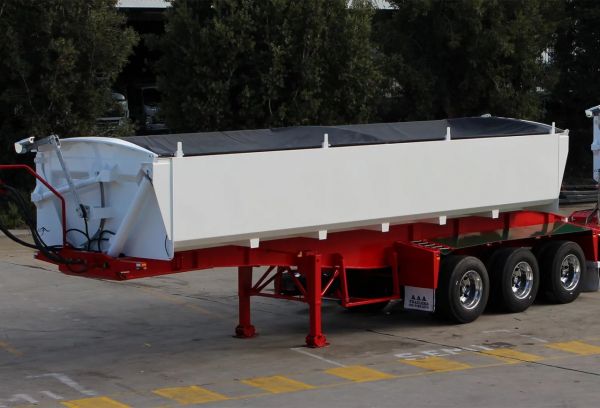 AAA SIDE TIPPER WITH ELECTRIC ROLL TARP image