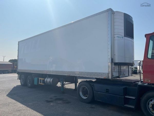 2020 Vawdrey VBS2 Tandem Axle Refrigerated Pantech image