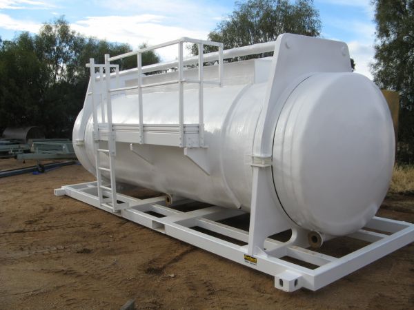 1 off 12KL Ultim Composite DG Demountable Tanker image
