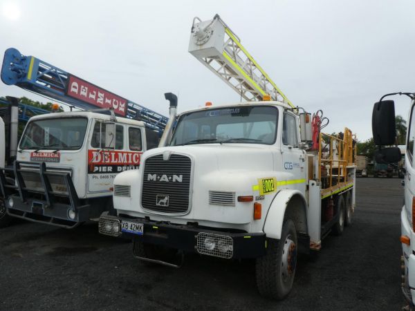 1985 MAN DRILL RIG image