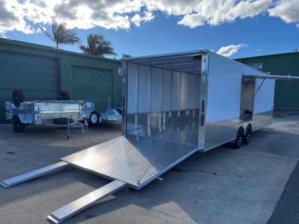 8.0m Premium Motorsport Trailer – Aluminium Frame, Solar, Dual Winches, 4000kg ATM image