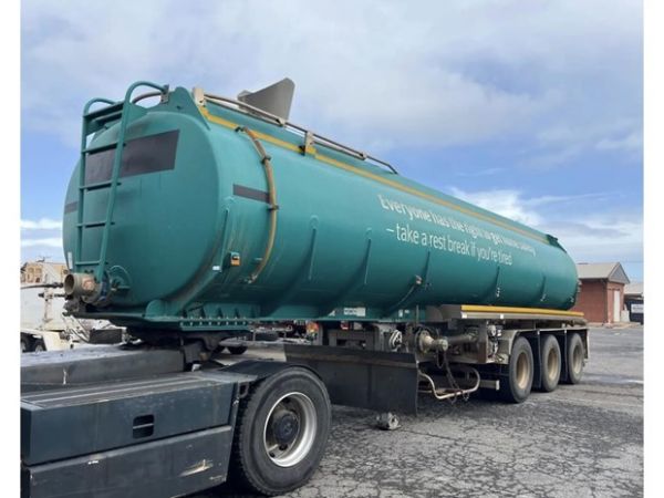 2014 JAMIESON BOOMER WATER TANKER image