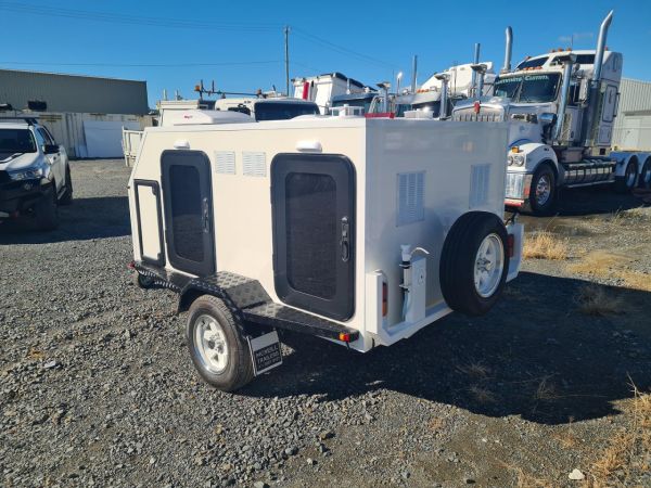 2024 McNeill Deluxe 4 berth trailer image