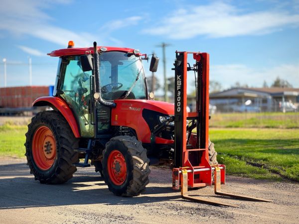 2019 Kubota M8540 FWA/4WD image