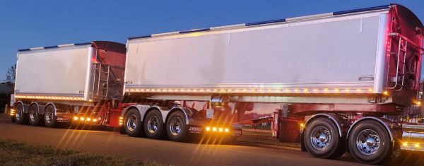 Rhino Trailers 'Super Tusk' Jacknife B/Double image