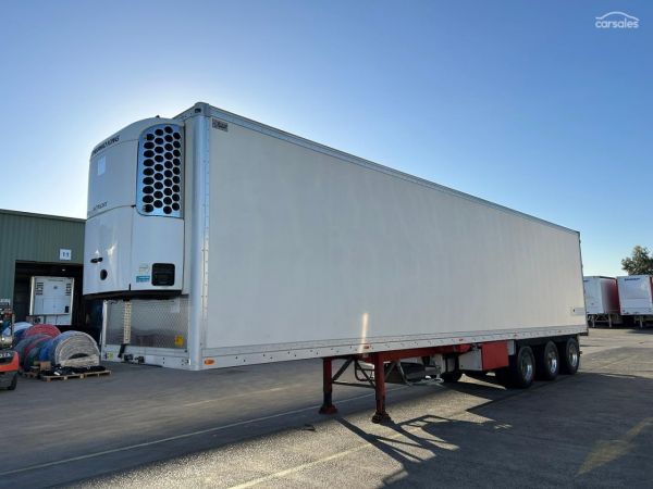 2013 Gray Star ST3 22 Pallet Refrigerated Van R/T image