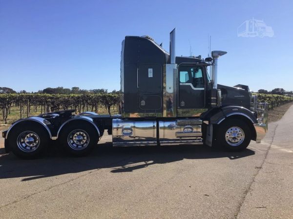 2008 KENWORTH T408SAR image