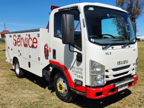 2015 ISUZU NLS45-150 Service Vehicle image