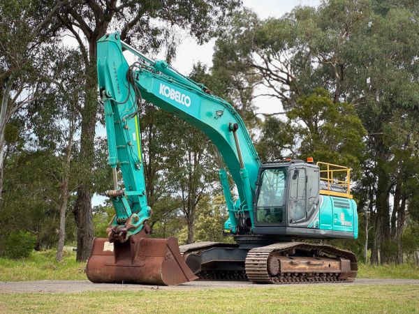 2020 Kobelco SK300 Tracked-Excav LC-10 image