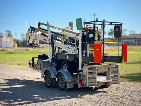 2015 Leguan 125M1 Boom Lift image