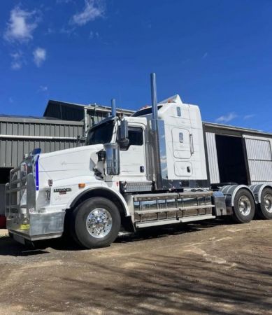 2015 Kenworth T659 image