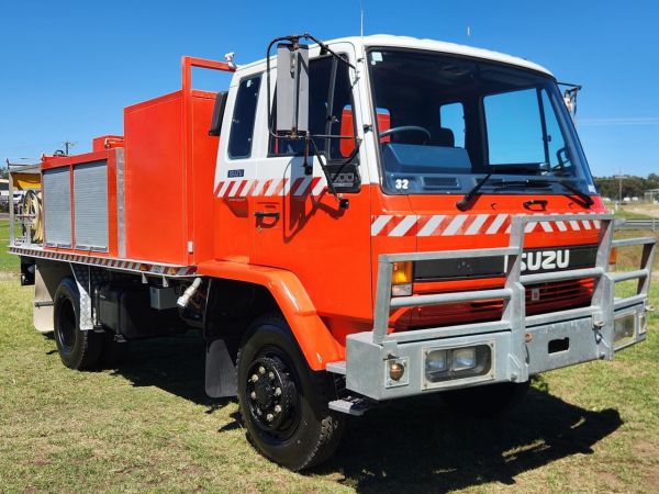 1995 ISUZU FSS500 Fire Truck image