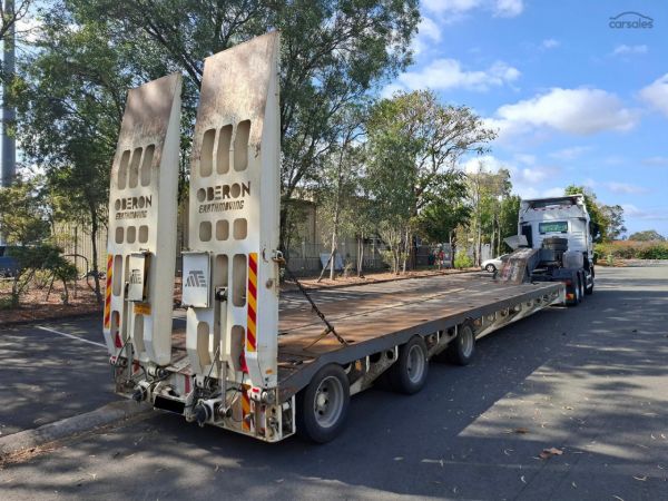 Modern Transport Engineers (MTE) 3 ROWS OF 8 LINKWING  Truck Not Included image