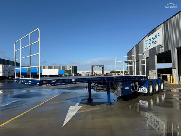 2025 CIMC 2025 CIMC 12 Pallet Lead Flat Deck image