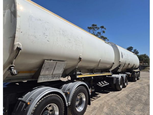 2003 HOLMWOOD 19 METRE ALUMINIUM EX FUEL TANKER image