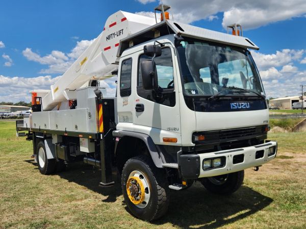 2005 ISUZU FTS750 Farm Truck image