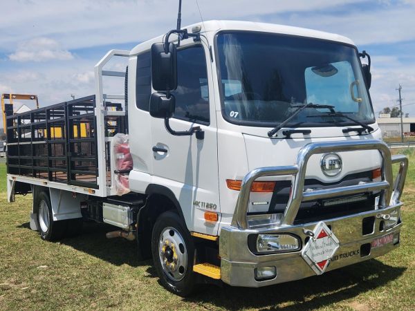 2018 UD MK11250 Flatbed image