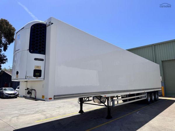 2014 FTE ST3 24 Pallet -28 Freezer, Rear Evap Roller Door, 4.2m image