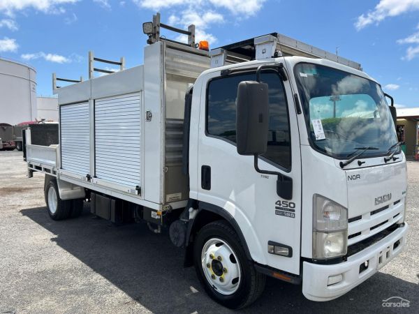 2014 Isuzu NQR 450 Long image